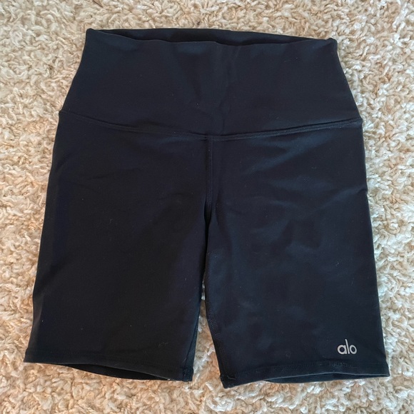 Alo Yoga High Waisted Biker Shorts - Picture 1 of 2